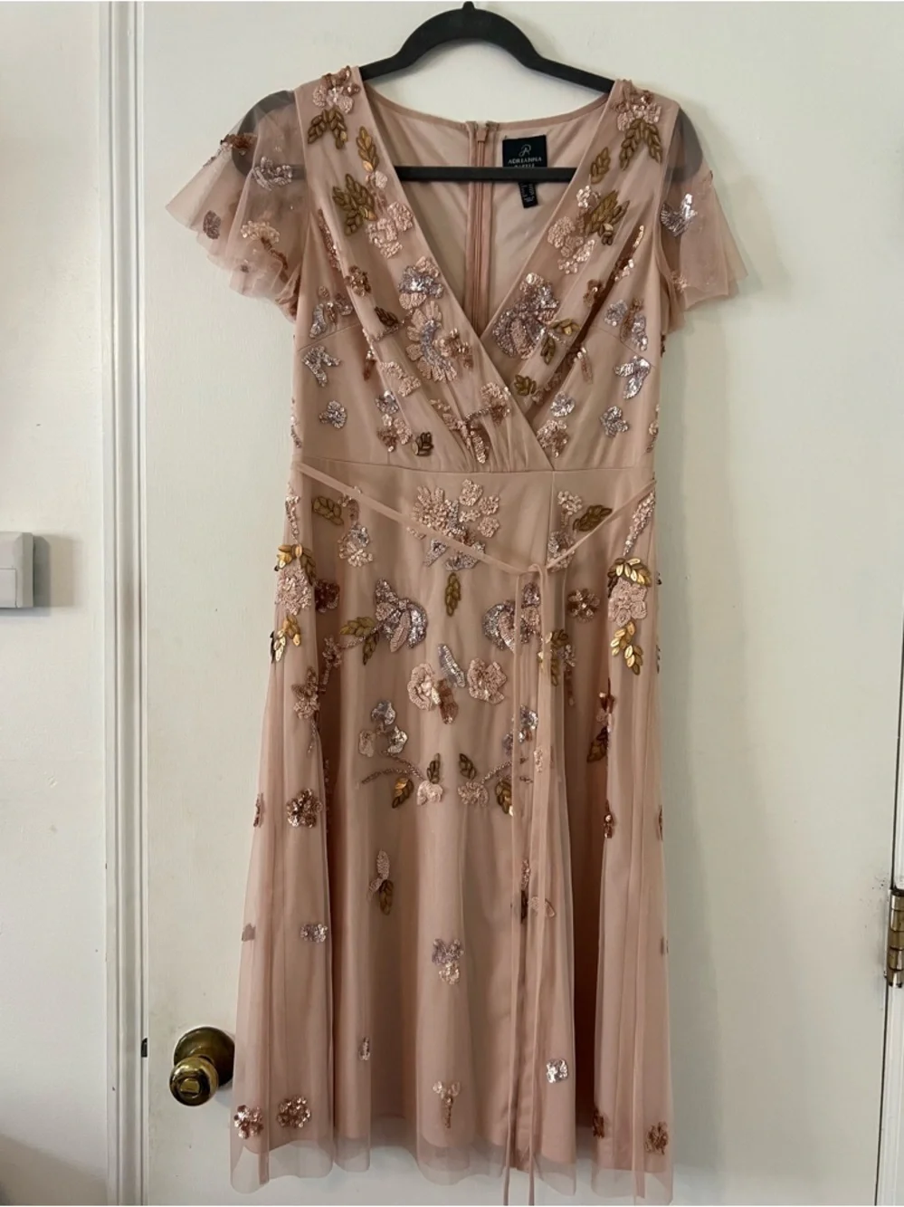 Adrianna Papell Blush Pink Sequin Floral Midi Dress size 6P (Z105) - Picture 1 of 14